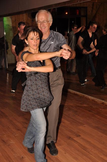 min 2011 12 04 station danse 093